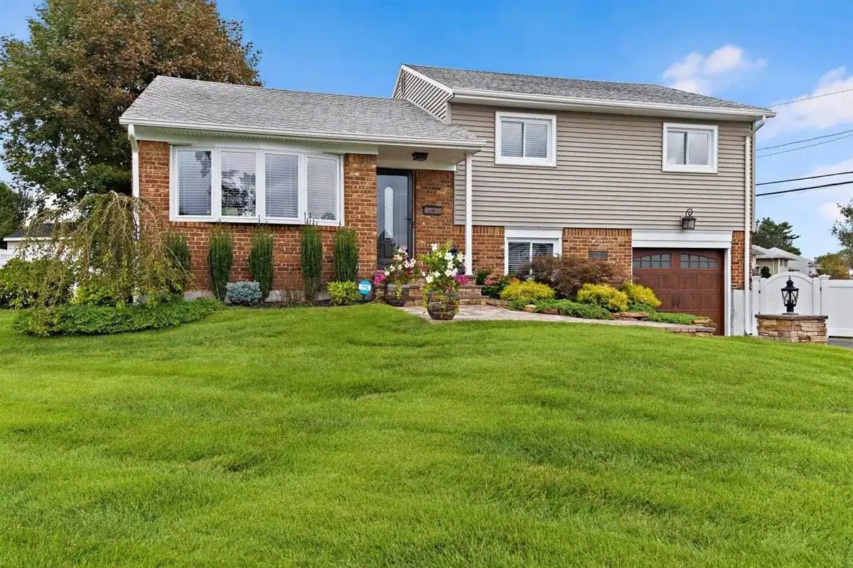 Home exterior in Nassau County, Long Island, New York